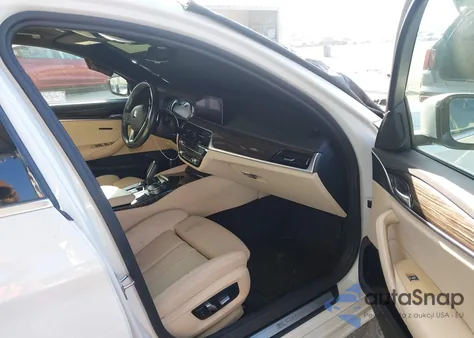 2019 BMW 530E Iperformance из США, поврежденный, VIN WBAJA9C51KB392925